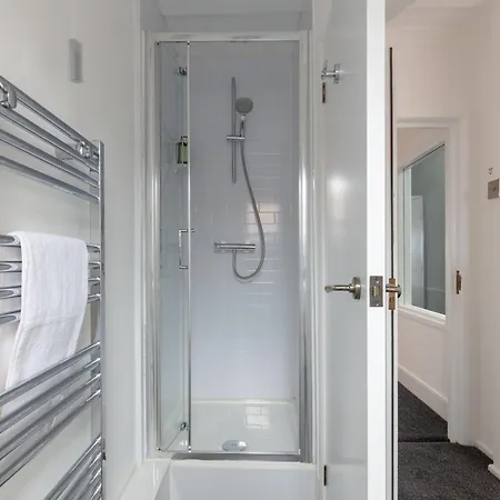 Chelsea House Holiday Apartments Falmouth Room photo