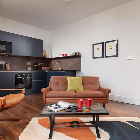 Chelsea House Holiday Apartments Falmouth Room photo